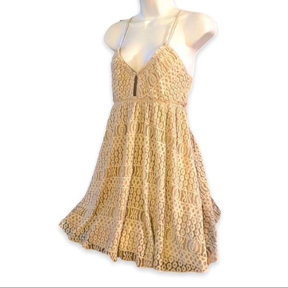 Nectar Clothing Boho Embroidered Dress - Picture 1 of 8